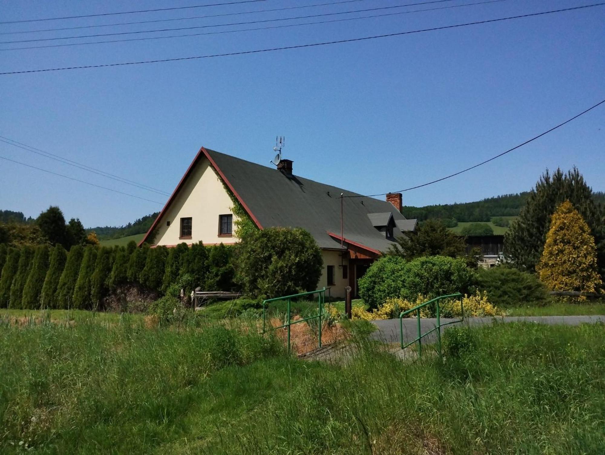 Penzion Kelt Hotel Zator Exterior photo